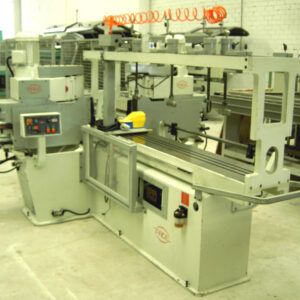 PADE UINZE 2T Replantilladora