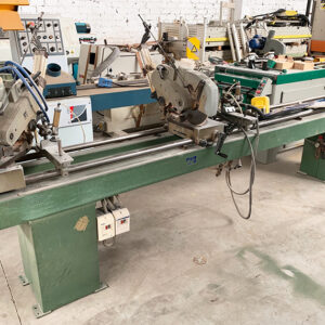 PERTICI UNIVER 330 Ingletadora Doble