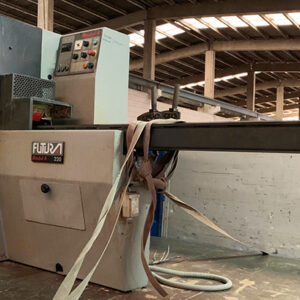 FUTURA MODUL 4 / 220 Moldurera