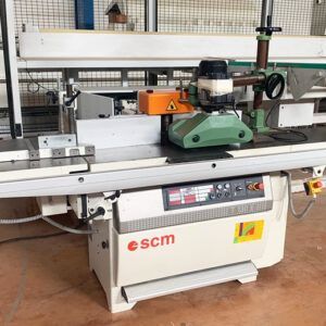 Tupi marca SCM Modelo T 130 E